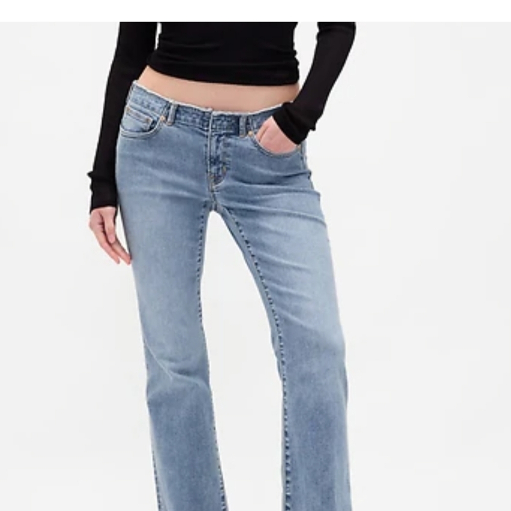 GAP Low Rise Long  & Lean - Size 28